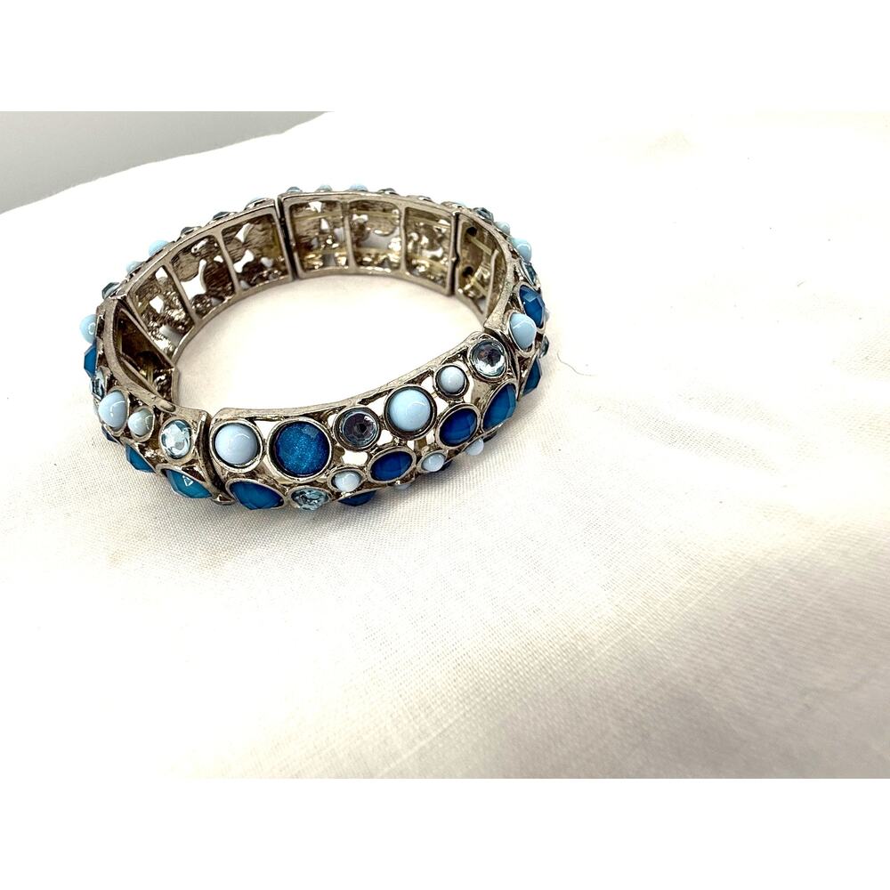 Vintage Blue Rhinestone Stretch Bracelet Silver Tone Bubble Cabochon Bangle